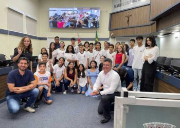 Câmara Jovem 2024: Jovens vereadores participam de primeira reunião preparatória na Câmara Municipal