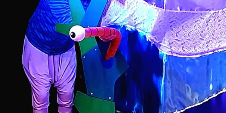 Cia. Talagadá apresenta espetáculo gratuito de bonecos no Teatro Mario Covas