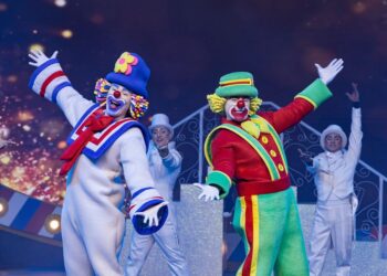 Patati e Patatá apresentam show no Serramar Shopping com o Big Brothers Cirkus