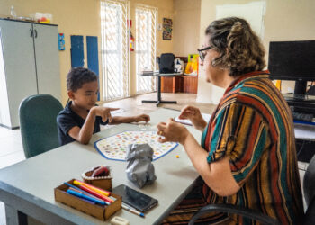 Serviço de fonoaudiologia auxilia desenvolvimento dos alunos da rede municipal de Bertioga