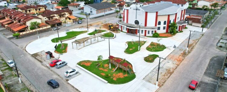 Obras de construção da nova Praça do Divino entram na reta final