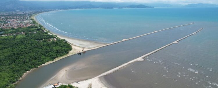 Prefeitura executa maior obra de drenagem do Litoral Norte no Juqueriquerê