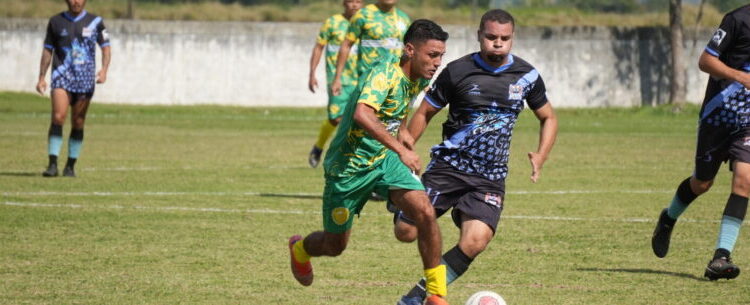 Fase decisiva: times disputam semifinais do Torneio Aniversário da Cidade de Futebol e Futsal