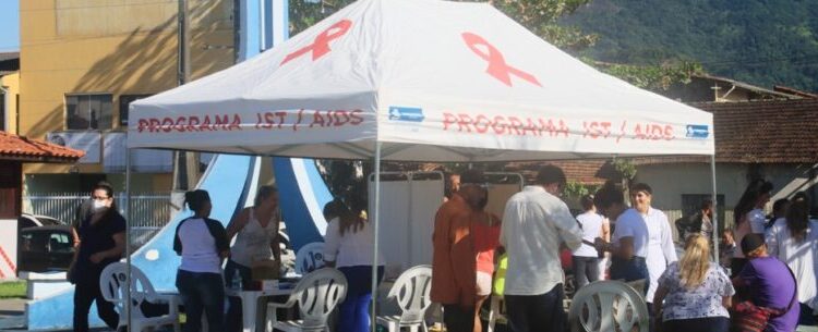 Prefeitura de Caraguatatuba leva serviços de saúde à população adulta em situação de rua