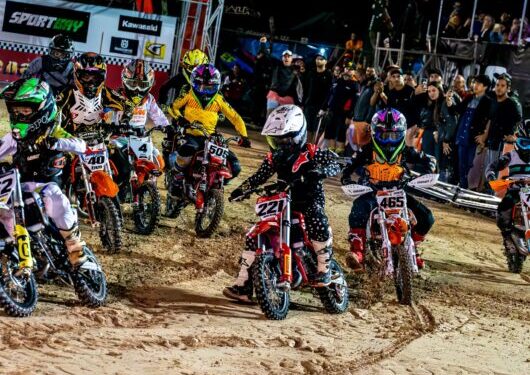 Abertura da temporada 2024 do Arena Cross ocorre em maio em Caraguatatuba