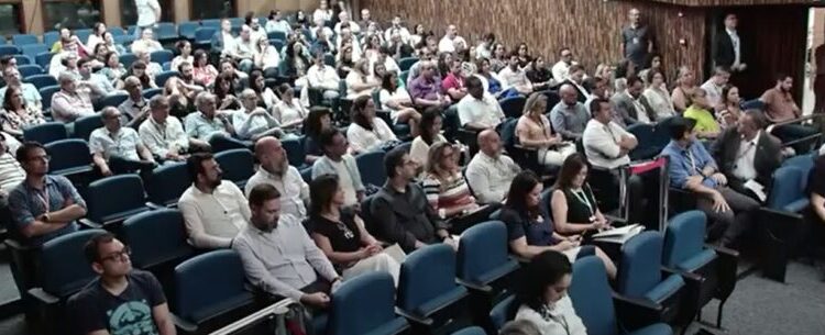 Prefeitura de Caraguatatuba prossegue com a municipalização do Licenciamento Ambiental em reunião com CETESB