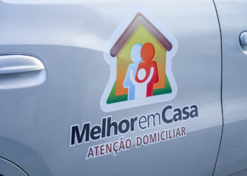 ‘Melhor em Casa’: Conheça o programa que leva equipes médicas para tratar pacientes em suas residências