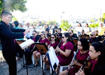 Banda Carlos Gomes faz 60 anos e apresenta concerto 