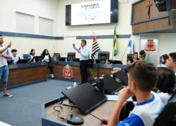 Câmara Jovem: Jovens vereadores participam de primeira reunião preparatória para solenidade de posse