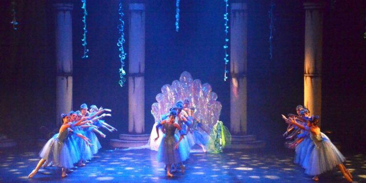 “De Ponta a Ponta” comemora Dia Internacional da Dança