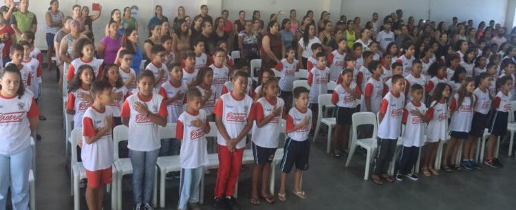 Proerd forma mais 168 alunos da rede municipal de Caraguatatuba