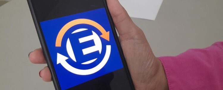 Enviar mensagem para o Whatsapp é a mais nova forma para pagar o estacionamento rotativo Zona Azul