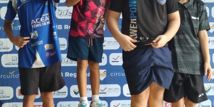 Bertioga brilha em duas Ligas de Tênis de Mesa