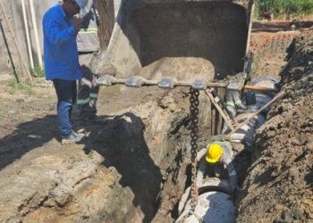 Prefeitura de Caraguatatuba executa obras de drenagem em 12 bairros