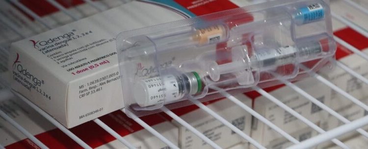 Com doses abaixo do esperado, Caraguatatuba agenda vacina contra dengue em jovens de 10 a 14 anos