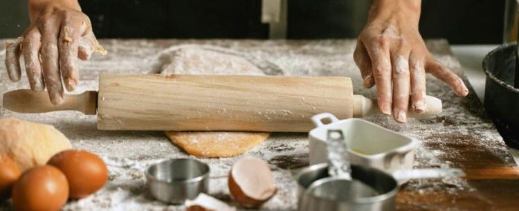 Caraguatatuba abre 32 vagas em cursos gratuitos de Confeitaria