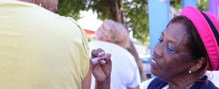 Caraguatatuba tem mais de 20 mil pessoas vacinadas contra gripe e cobertura ainda segue baixa