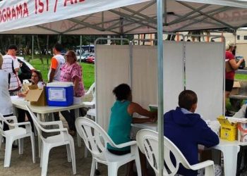 Secretaria de Saúde faz atendimento à população adulta em situação de rua próximo à Rodoviária Municipal  A Prefeitura de Caraguatatuba, por meio da Secretaria de Saúde, realizou mais um mutirão vis