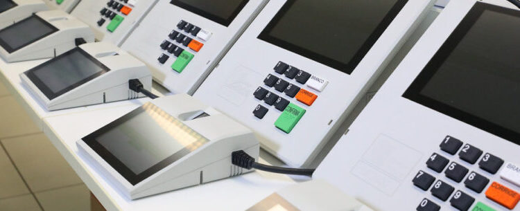 Cartório Eleitoral de Caraguatatuba abre neste final de semana e estende horário de atendimento até quarta-feira