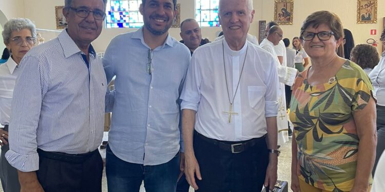    Tato Aguilar participa de celebrações em homenagem aos 25 anos da Diocese de Caraguatatuba