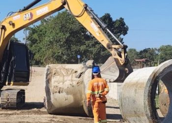 Prefeitura executa obras de drenagem no Porto Novo, Pegorelli, Travessão e Olaria