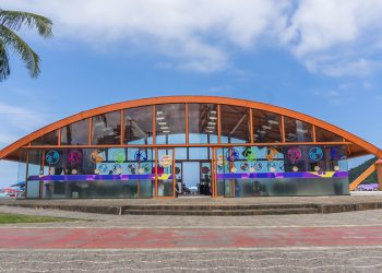 Projeto ‘circo na praia: uma família excêntrica’ chega à Bertioga com espetáculo e workshop gratuitos no dia 6 de julho