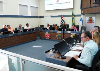 Secretaria de Saúde de Caraguatatuba presta contas na Câmara Municipal