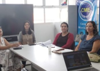 Professores da rede municipal de ensino participam da segunda etapa do projeto Toninhas do Brasil