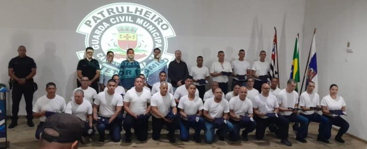 Prefeitura inicia 2ª fase do concurso público da GCM com cerimônia da abertura do curso de formação dos candidatos
