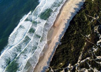 Programa vai escolher a 1ª Reserva Nacional de Surf no Brasil
