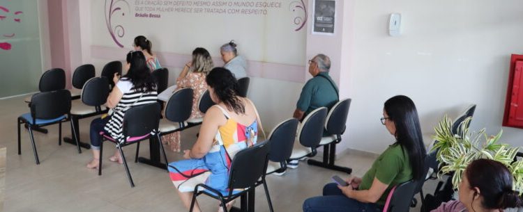 Pró-Mulher faz cerca de 270 atendimentos e abre novamente no próximo sábado para consultas e exames