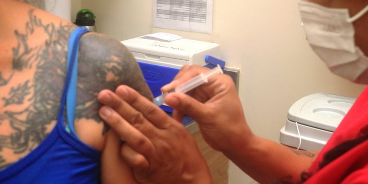 Campanha de vacinação contra gripe encerra nesta sexta-feira