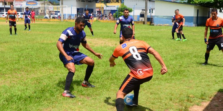 Oito jogos marcam rodada do Campeonato de Futebol Amador da 2ª Divisão de Caraguatatuba neste domingo