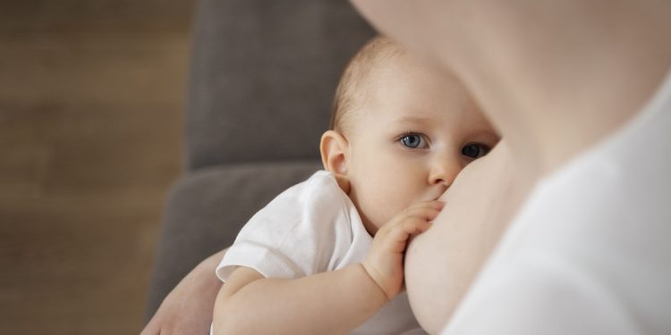 Agosto Dourado ressalta importância do aleitamento materno exclusivo até os 6 meses