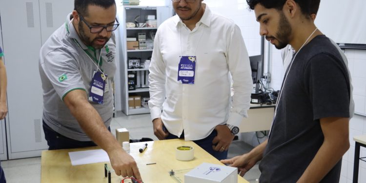 4ª Feira de Profissões será na próxima quinta-feira e conta com mais de 30 instituições participantes