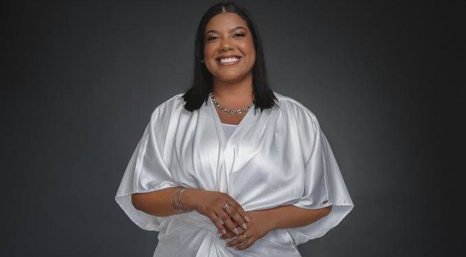 Cantora gospel Sued Silva abre 6º Aviva Caraguá nesta quinta-feira