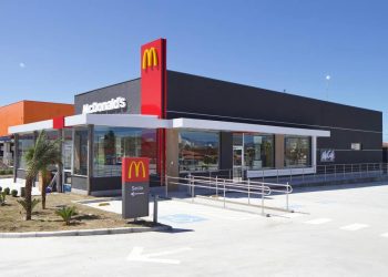 McDonald´s inaugura novo restaurante com Drive-Thru em Caraguatatuba