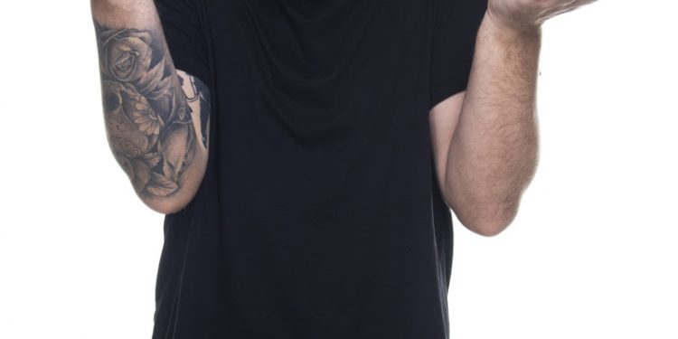  Stand-Up Comedy gratuito segue divertindo público do Litoral Norte