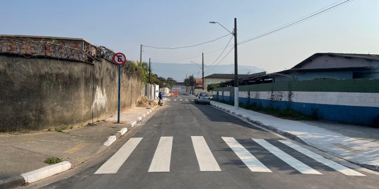 Rua Frei Cosme Ballmes, no Vista Linda, passará a ter trecho com mão única a partir deste sábado (07)
