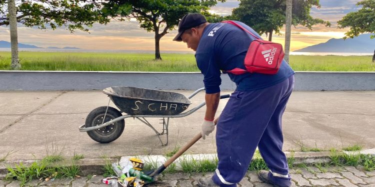 Prefeitura de Caraguatatuba convoca mais bolsistas do PEAD para atuar na manutenção urbana
