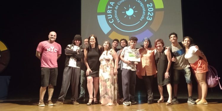               Curta Caraguá – 8º Festival de Cinema tem inscrições abertas e inclui categoria para cineastas do Litoral Norte