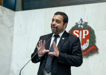 Deputado Marcolino propõe garantia de direitos aos trabalhadores das obras do túnel Santos-Guarujá