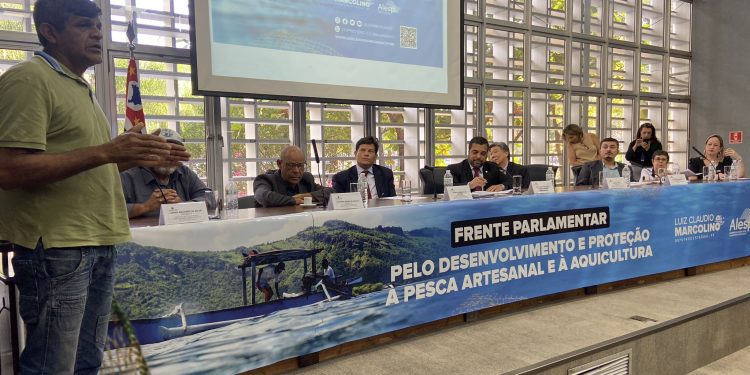 Pescadores debatem novo Código da Pesca no litoral e no interior