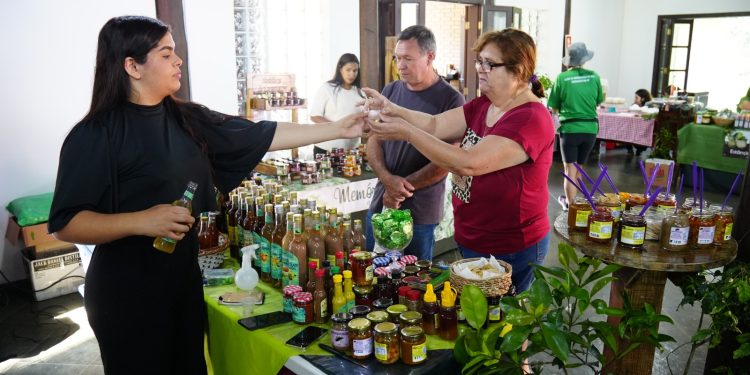 1,1 mil pessoas movimentam Festival Gastronômico do Cambuci em Caraguatatuba