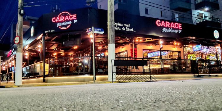 Garage Bar Steakhouse