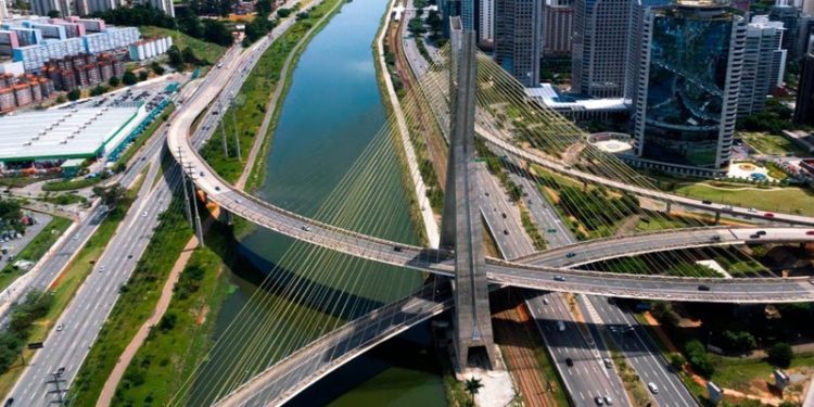 Governo de SP e Emae farão nova operação de bombeamento no rio Pinheiros