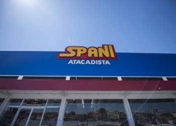 Caraguatatuba inicia semana com quase 600 oportunidades de emprego e continua com vagas para supermercado atacadista