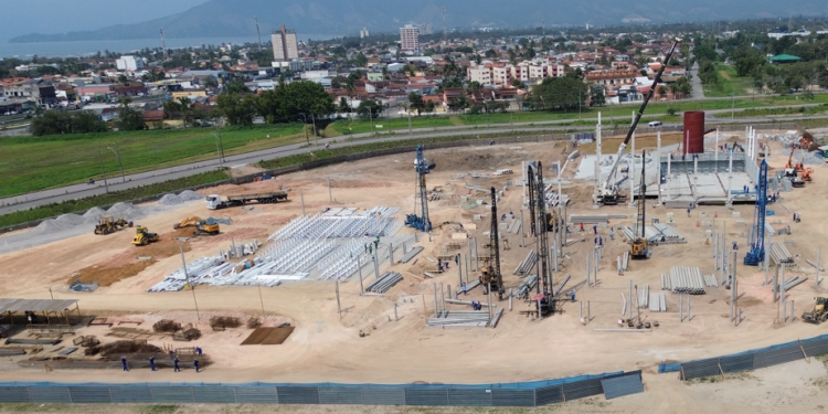  Obras do Assaí avançam no Serramar Shopping