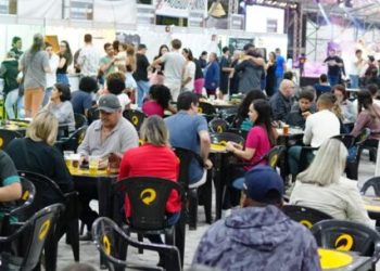 7º Caraguá Beer Festival reúne 50 sabores de cerveja artesanal e segue até domingo na Praça da Cultura