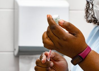 Bertioga promove ação de multivacinação no Riviera neste sábado (19)